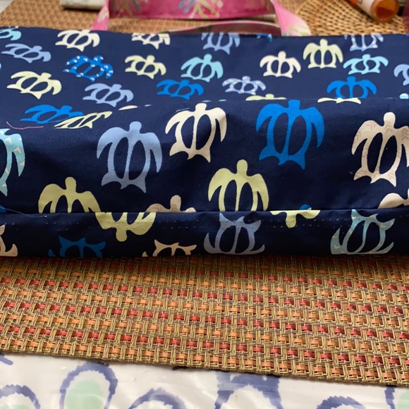 Hawaiian Turtle print Large Tote Bag - Reversible - Picture 4 of 6